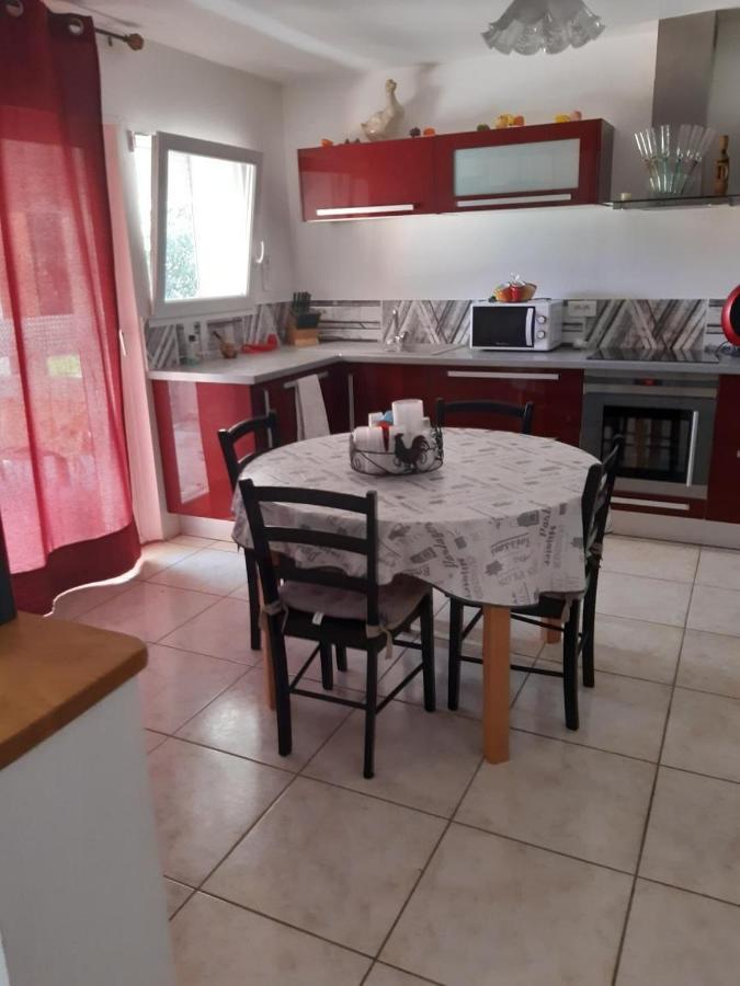 Apartamento Le Calme Viviers Exterior foto